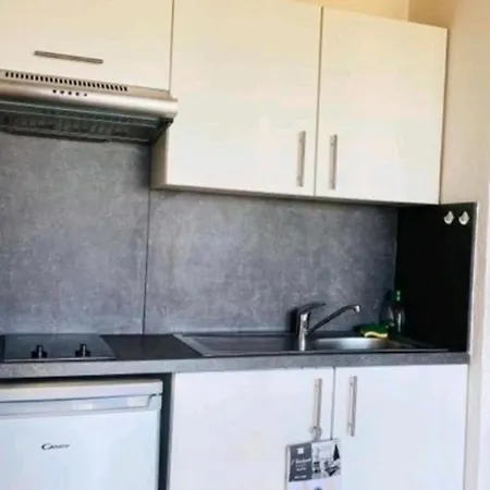 Chez Pierre Et Sophie * リュミオ