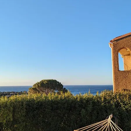 Chez Pierre Et Sophie Lumio (Corsica)